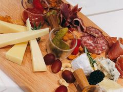 -潮一不贰·法式甜品·生日蛋糕·西式简餐(外滩店)