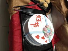 -新艺自助美食城(中山路店)