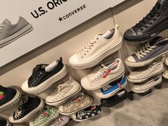 -ABC MART(心斎橋店)