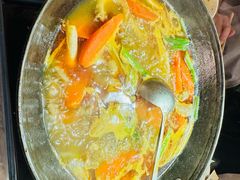 -霄汉牛三鲜湖北砂锅菜(万松园2店)