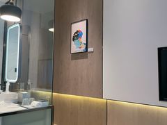 -上海虹桥中心爱琴海亚朵S酒店