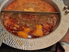 -牛YO寿喜烧·铁板烧和牛火锅自助(市府恒隆店)