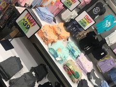 -GAP(上海国际时尚中心店)