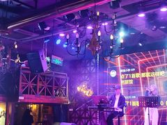 -爱啤精酿·民谣酒馆(滨江店)