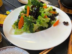 -花食间餐吧(远大购物中心群力店)