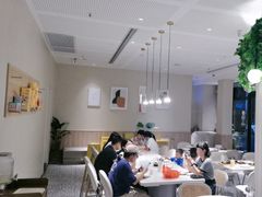 -必胜客(WOW西丽店)