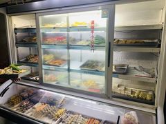 自助取餐区-陈氏老字号十三小炸炸店
