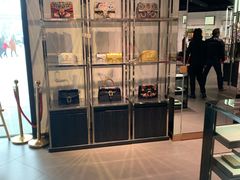 -Gucci(首创奥特莱斯店)