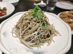 -皇宫大酒店