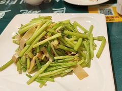 -南京金牛湖巨碗鱼头