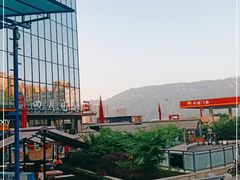 -峨眉烧烤(宝龙广场店)