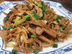 笋干炒腊肉-朗妈私房菜(婺女州店)