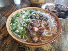 -正宗李家土鸡米线店