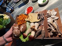 -大头椰·椰子鸡火锅(南宁万象城店)