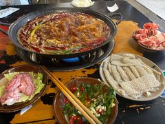 -黄潇洒老火锅(九眼桥宏济巷店)