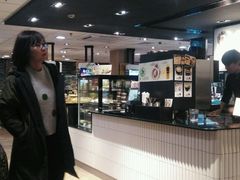 -麦当劳(静安寺店)