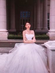 -LA GRACE高端婚纱礼服定制馆