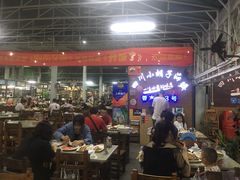 -四川小胡子海鲜(丁村万人海鲜广场店)