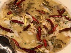 -渔语鱼新川菜Bistro(万象天地店)