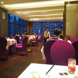 鸭皮烤得很脆，不觉得油腻