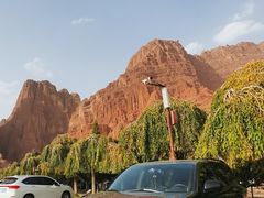 -天山神秘大峡谷