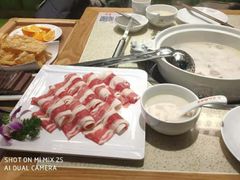 -煲大王猪肚鸡·椰子鸡火锅(红谷滩万达店)