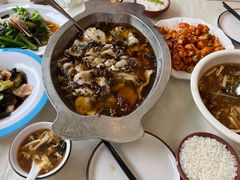 -鑫巴蜀小镇 · 水煮鱼专研店(玉桥店)