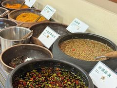 -阿山卓·野生菌火锅·纳西火塘烤肉