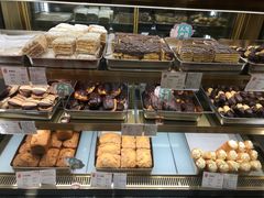 -上海哈尔滨食品厂(浦商百货昌里店)