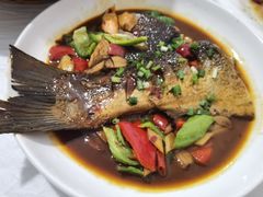 -天乐农家鱼头王(天目湖店)