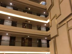 -宜昌均瑶国际酒店(宜昌CBD购物中心夷陵广场店)