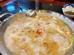 -老来福·非遗酸汤兔(凯旋路店)