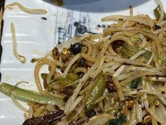 -牛八宝桂林米粉(八里庄店)