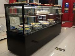 面包甜点陈列柜-西域美食蘭州拉面