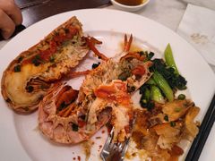 波士顿龙虾-金茂君悦·食在56海鲜自助餐厅ON56