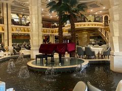 -碧中海汤泉汗蒸酒店