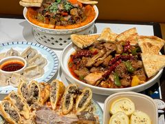 -清真·卡德尔大叔新疆主题餐厅(龙汇路店)