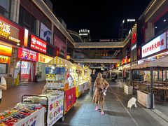 -地摊风云龙虾烧烤铺(润和国际店)