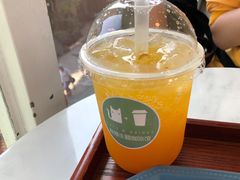 -有猫主题·治愈系猫咖(曾厝垵店)