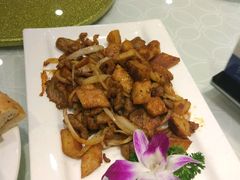 风味馕炒肉-阿拉丁新疆风味餐厅·清真(罗廊巷店)