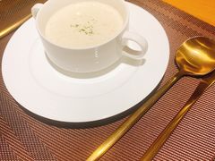 蘑菇浓汤-LUCCA卢卡西班牙海鲜饭(远洋广场店)