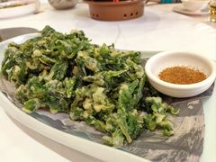 软炸刺五加叶-胖姐渔村(中源大道店)