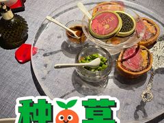 惠灵顿牛排-弦月窗LUNETTE BY AMANDA(复兴路店)