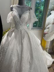 -LA GRACE高端婚纱礼服定制馆