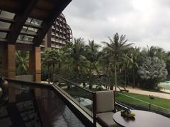 -三亚湾海居铂尔曼度假酒店