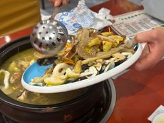 -菌之家·专业纯野生菌火锅·特色炒菌