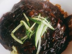 炸酱面-桃园中华料理炸酱面(燕儿岛路店)