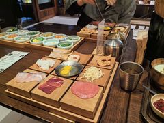 -银米·云南传统过桥米线(双廊黑金冠店)
