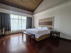 -三亚亚龙湾雅高美爵酒店