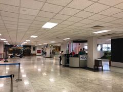 -班达拉奈克国际机场